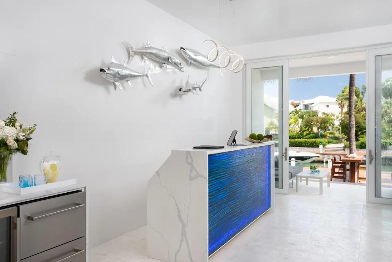 Zenza Boutique Hotel Turtle Cove